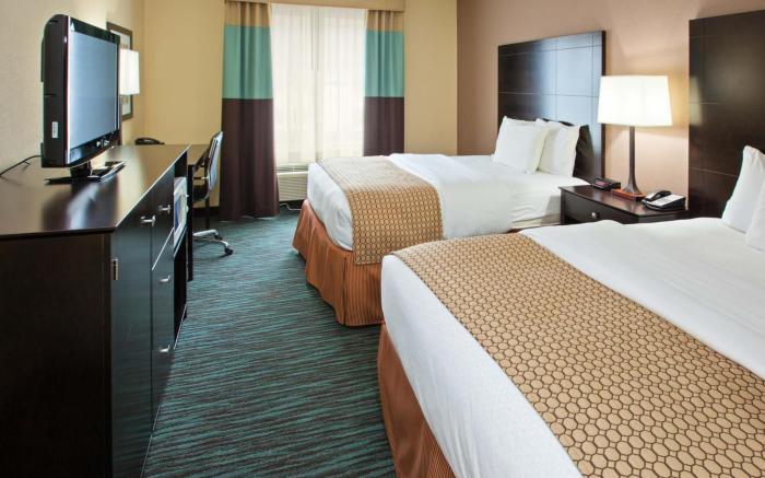 La Quinta Inn & Suites by Wyndham Lebanon