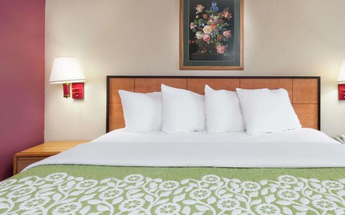 Days Inn by Wyndham Lexington
