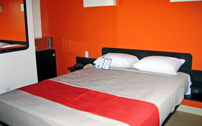 Motel 6-Kingston, ON