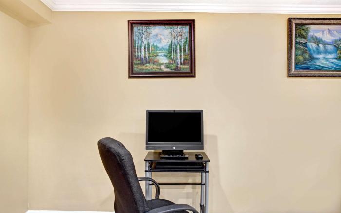 Super 8 By Wyndham Whites Creek/ Nashville Nw Area