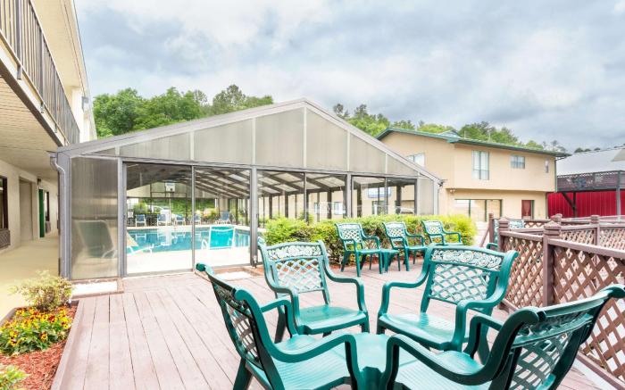 Days Inn by Wyndham Murphy