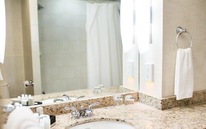 The Lord Nelson Hotel & Suites