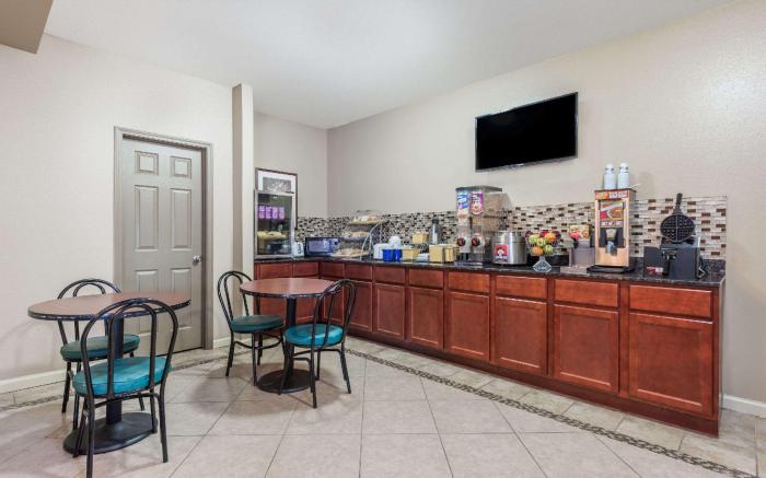 Days Inn by Wyndham St Peters/St Charles