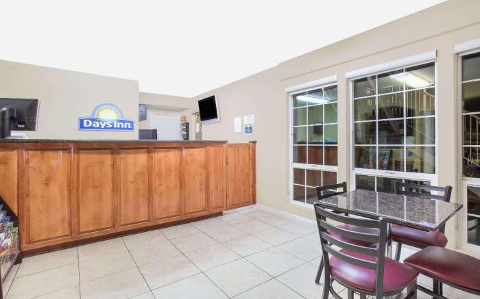 Days Inn by Wyndham Turlock
