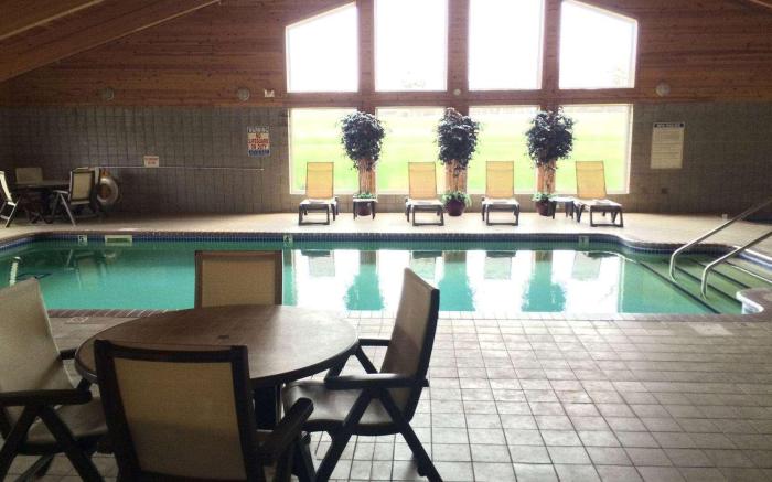 AmericInn by Wyndham Northfield