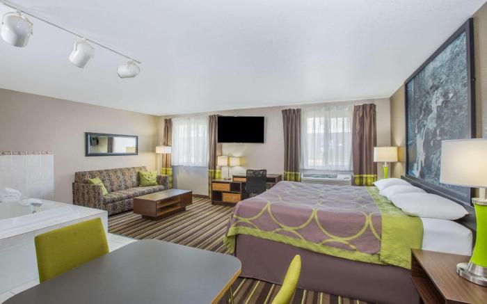 Super 8 By Wyndham Brookings