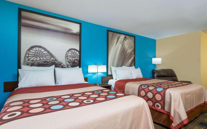 Super 8 By Wyndham Rochester Mayo Clinic Area
