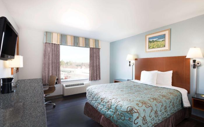 Days Inn by Wyndham Watertown Fort Drum