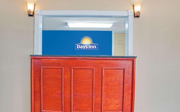 Days Inn by Wyndham Canton