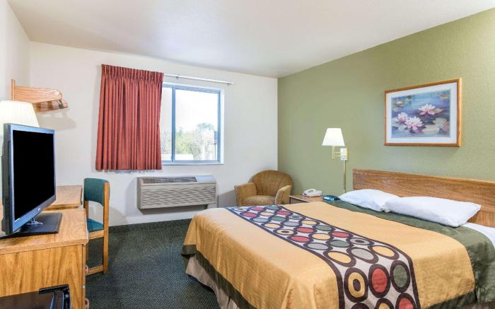 Super 8 By Wyndham West Middlesex - Sharon Area