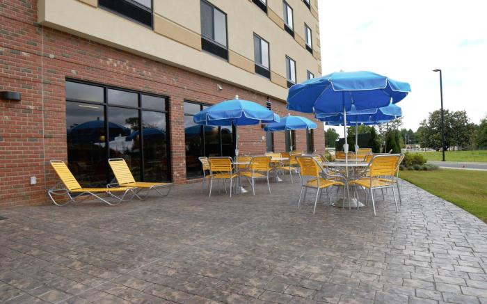 Fairfield Inn & Suites Dunn I-95