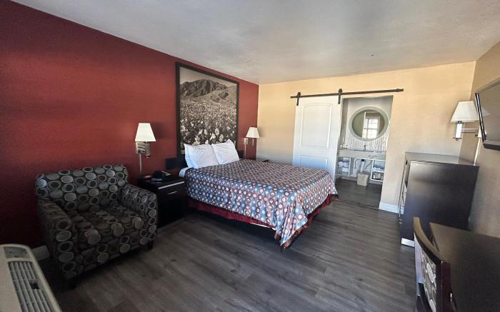 Motel 6 Pasadena, CA – Old Town Pasadena Area