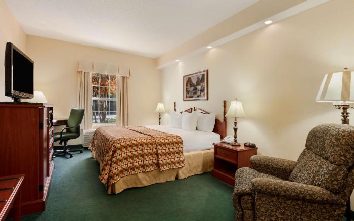 Baymont by Wyndham Henderson Oxford
