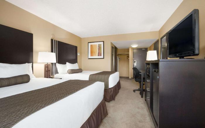 Days Inn by Wyndham Calgary Northwest