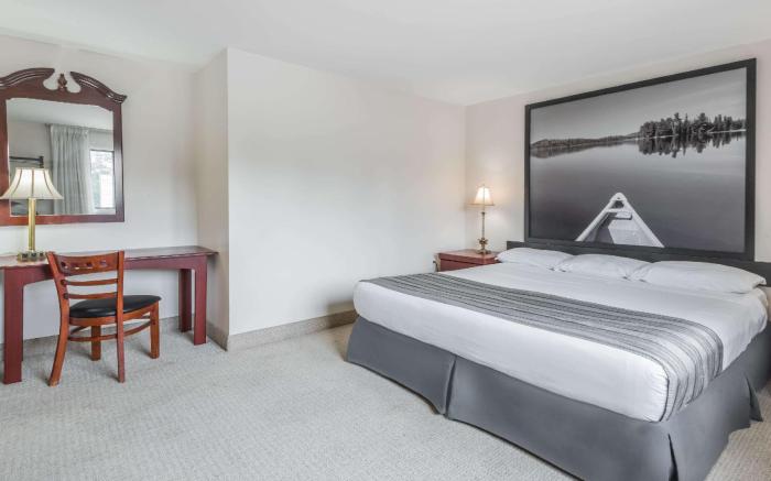 Super 8 By Wyndham Guelph