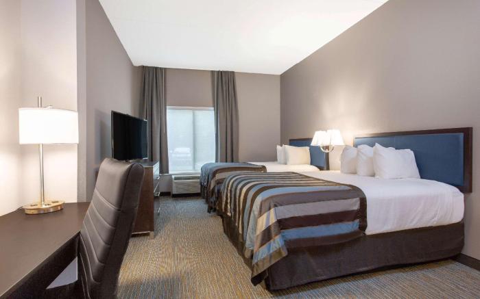 La Quinta Inn & Suites by Wyndham Mooresville