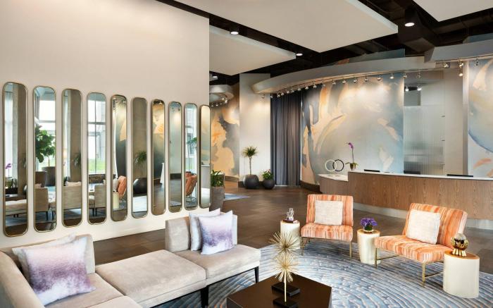 Twelve Midtown, Autograph Collection