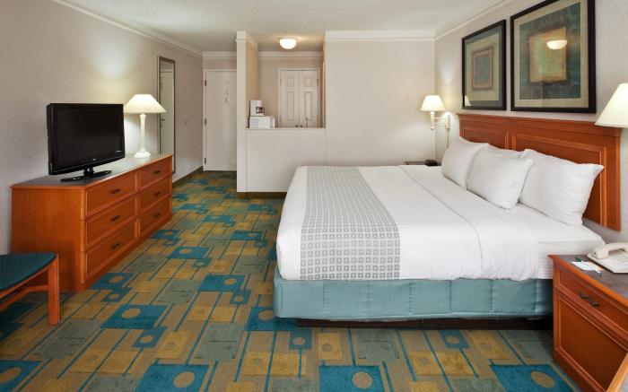 La Quinta Inn & Suites by Wyndham Redding