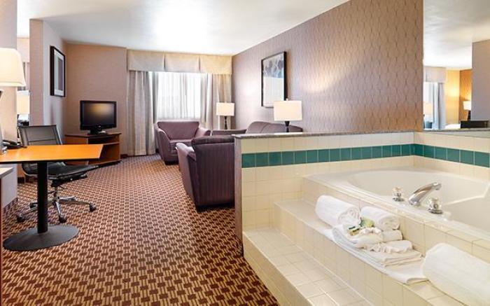 Crystal Inn Hotel & Suites – West Valley City