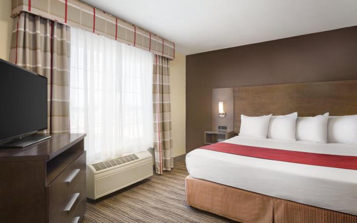 Country Inn & Suites by Radisson, Albert Lea - Austin