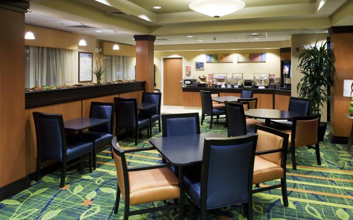 Fairfield Inn & Suites Kansas City Overland Park