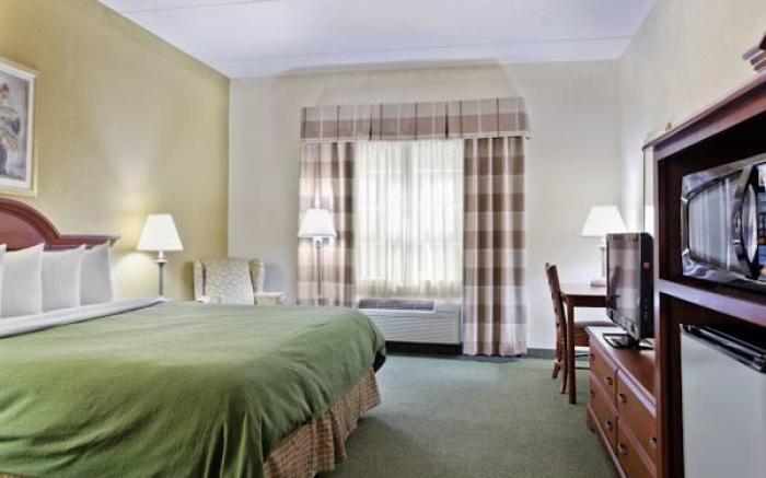 Country Inn & Suites by Radisson, Charlotte University Place, NC
