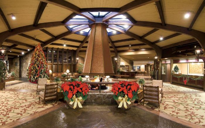 Lodge of Four Seasons Golf Resort, Marina & Spa