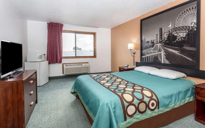 Super 8 By Wyndham Bourbonnais/Kankakee Area