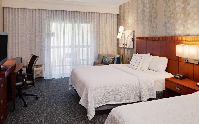 Courtyard by Marriott Pittsburgh West Homestead/Waterfront