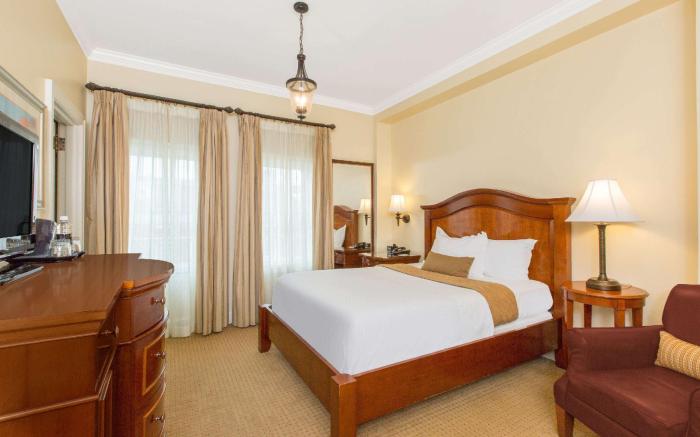 The George Washington A Wyndham Grand Hotel