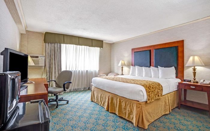 Baymont by Wyndham Bremerton WA