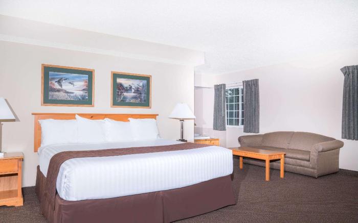 Baymont by Wyndham Baxter/Brainerd Area