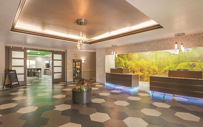 La Quinta Inn & Suites by Wyndham Houston Kingwood Medical