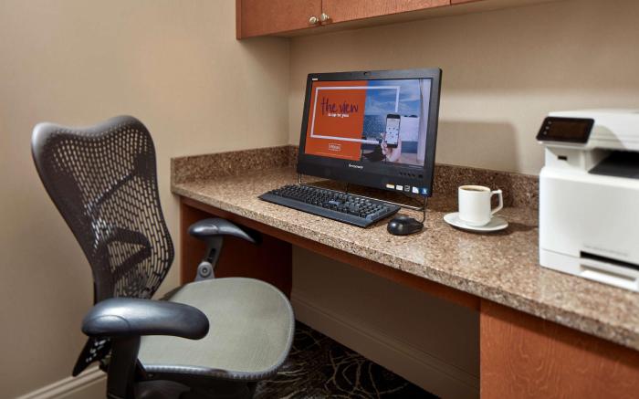 Hilton Garden Inn Portland/Lake Oswego