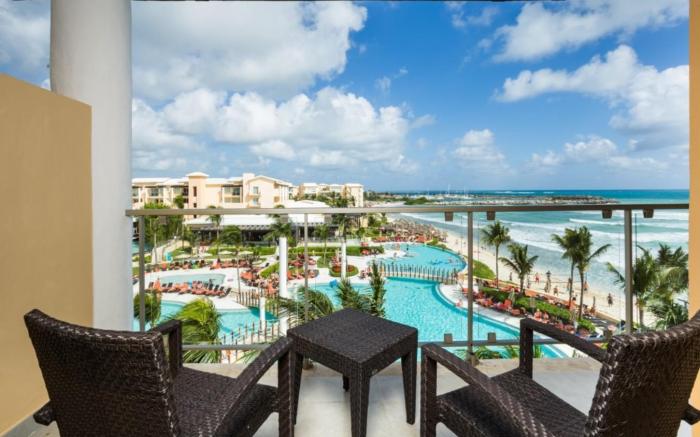 Dreams Jade Resort & Spa - All Inclusive