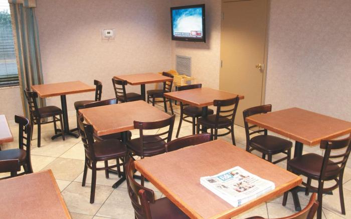 La Quinta Inn by Wyndham Columbia SE / Fort Jackson