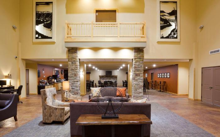 AmericInn by Wyndham Fargo South