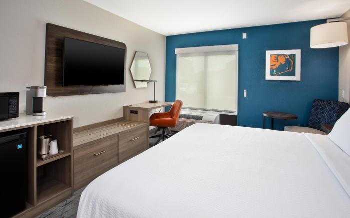 Holiday Inn Express Kitty Hawk - Outer Banks, an IHG Hotel By IHG