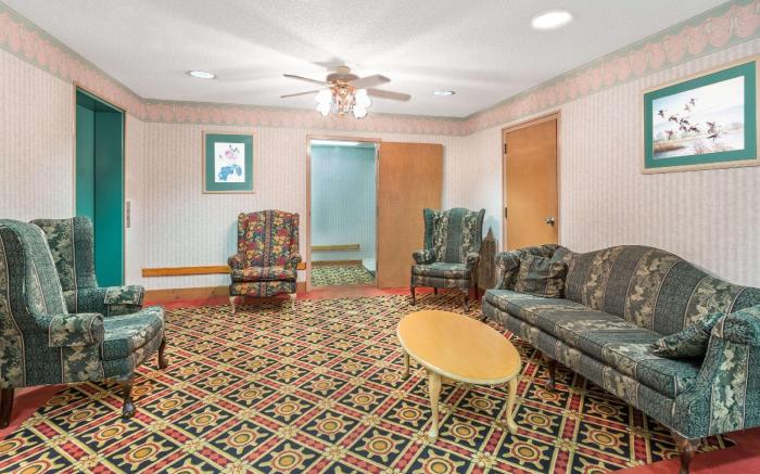 Days Inn by Wyndham Panama City/Callaway