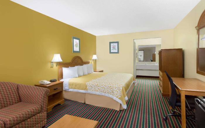 Days Inn by Wyndham Biscoe