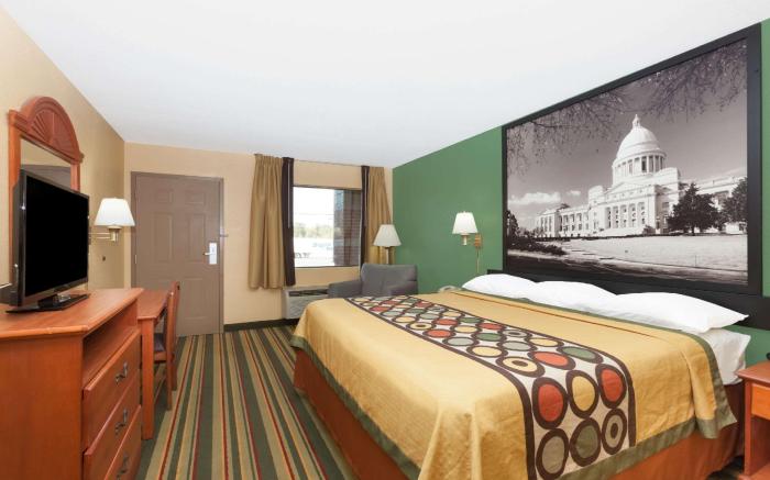 Super 8 By Wyndham Jacksonville Ar