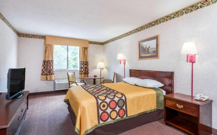 Super 8 By Wyndham Hancock Md