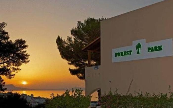 Forest Park Hotel