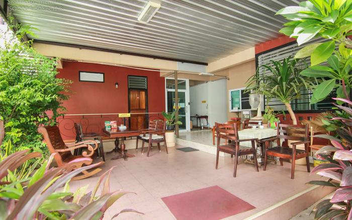 Pakdee House