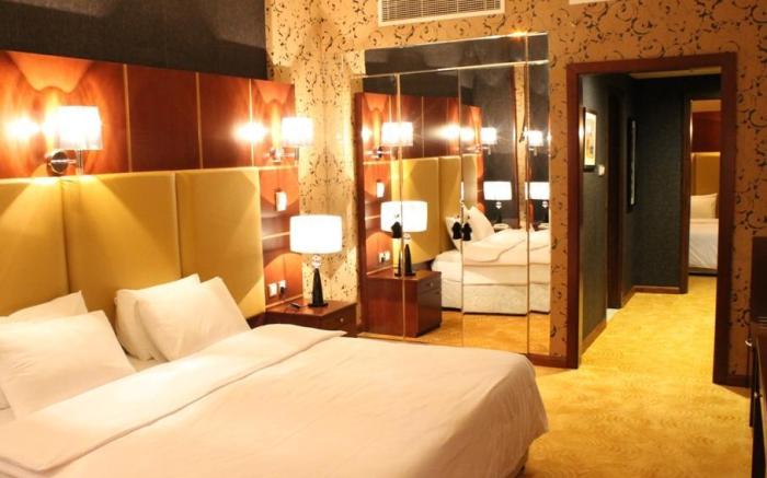 Kings Park Hotel