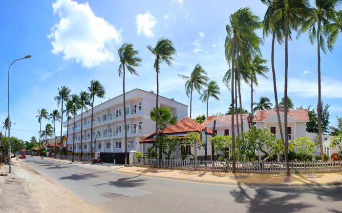 SandBeach Resort