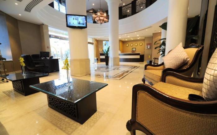 Al Hamra Hotel