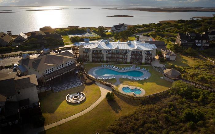 Sanderling Resort