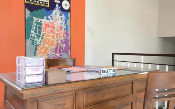 RedDoorz Syariah near Balai Kota Probolinggo 2