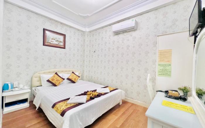 Truc Huyen Hotel